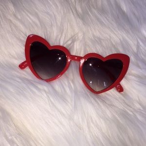 🕶2/$5!! Like new heart shaped sunglasses